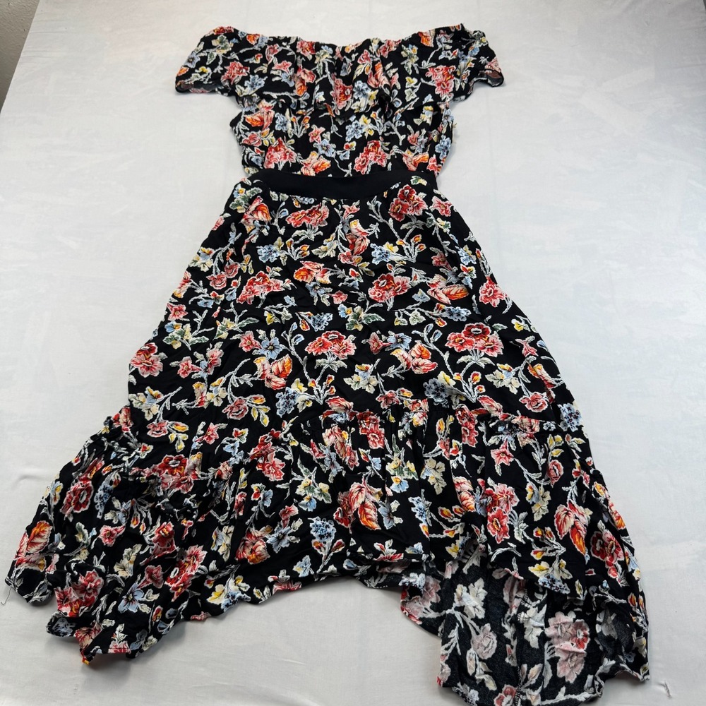 Love In Tiered Dress Women Medium Floral Off-The-Shoulder Ruffled Asymmetric Hem